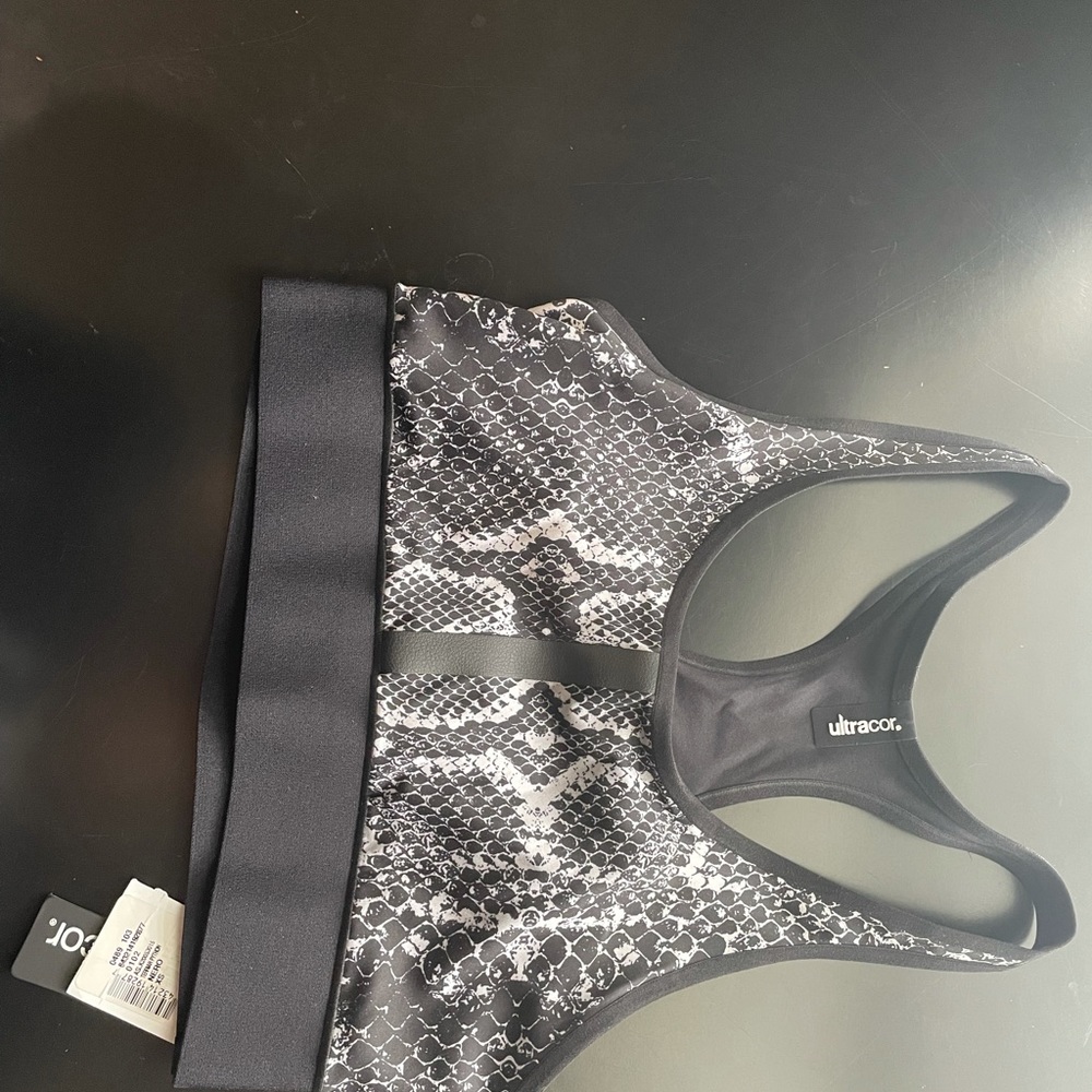 Ultracor Terrain Python Print Sports Bra in Nero